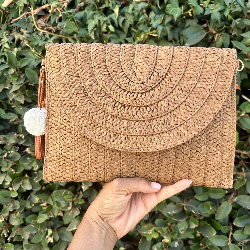 Beautiful Boutique Raffia Bag